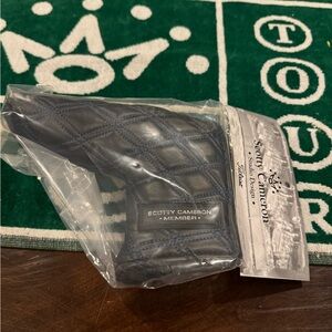 Scotty Cameron Black Putter Cover. Club Cameron 2024